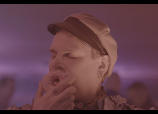 New Super cool Video out /// New Silver Girl ( dir. Paola Suhonen)